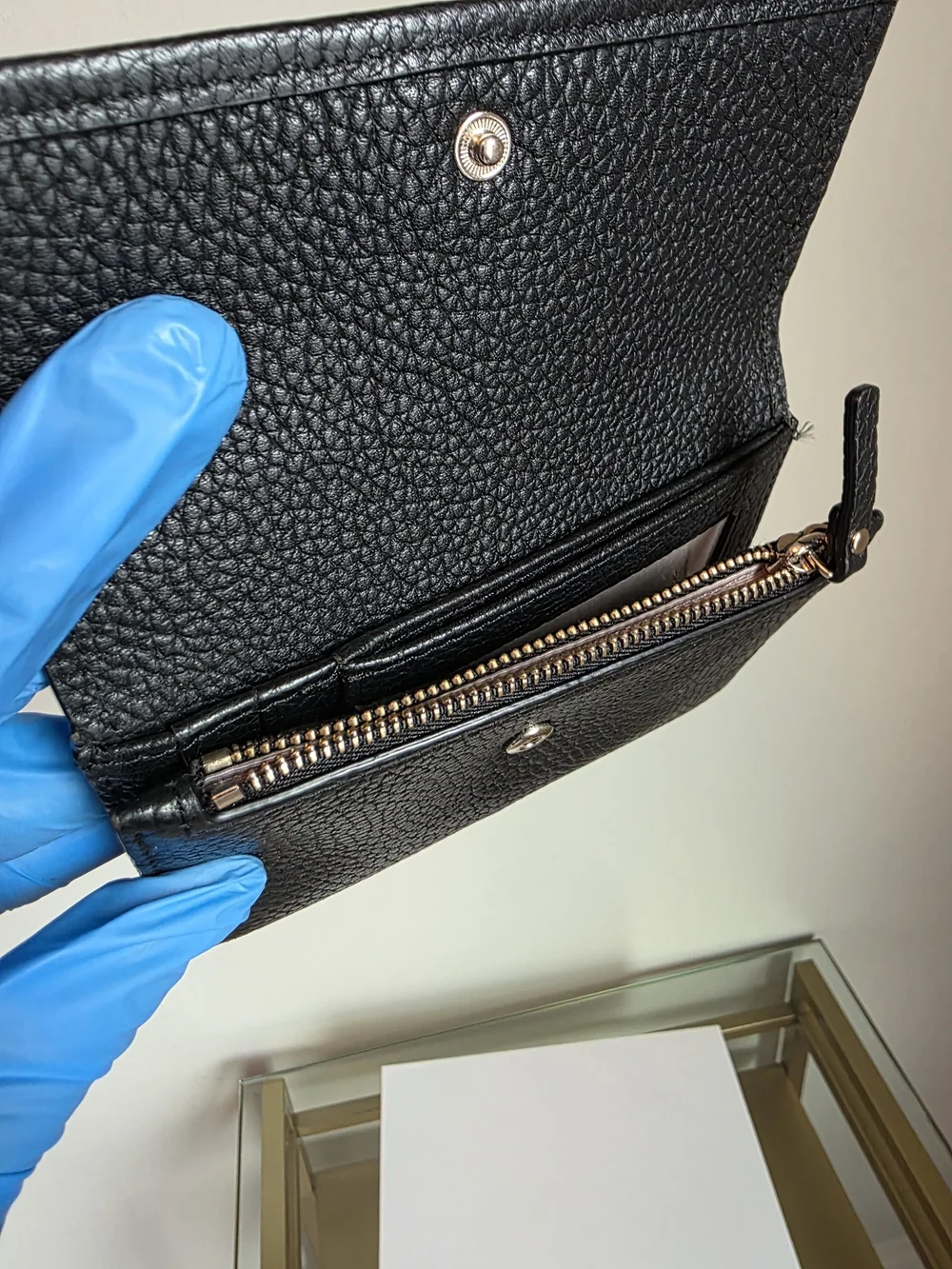 kate spade complements any closure